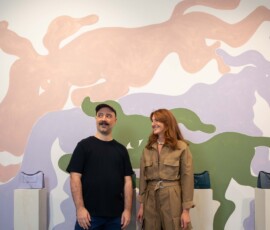 コラボしたアーティストのデヴィット・サーマン(左)とエルザ・ワンドラー